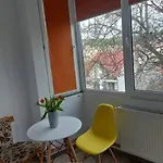 Spatios In *