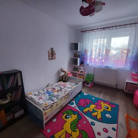 Spatios In Apartament *