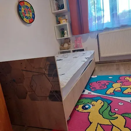 Spatios In *