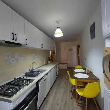 Spatios In Appartement *